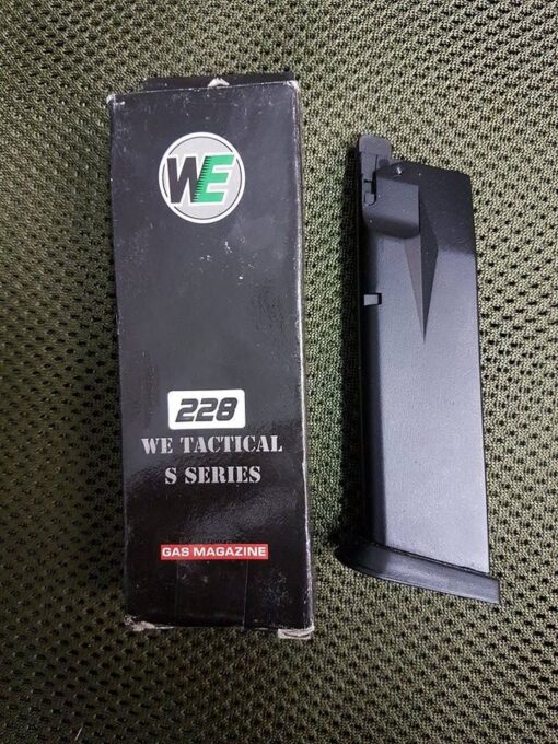 WE SIG 228 MAGAZINE-0