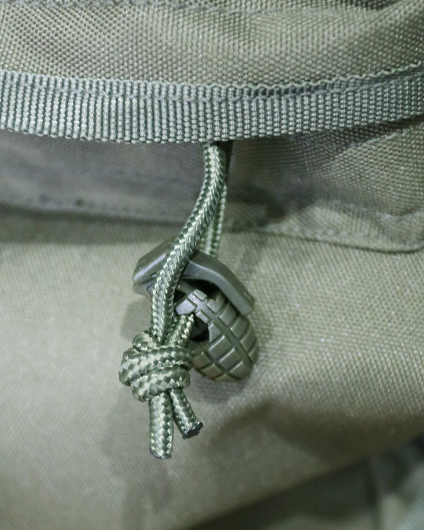 Grenade Cord Stoppers Olive Green 3